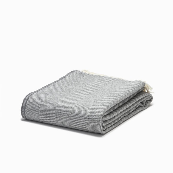 OFS Merino Lambswool Throw - Grey - Picture 6 of 7
